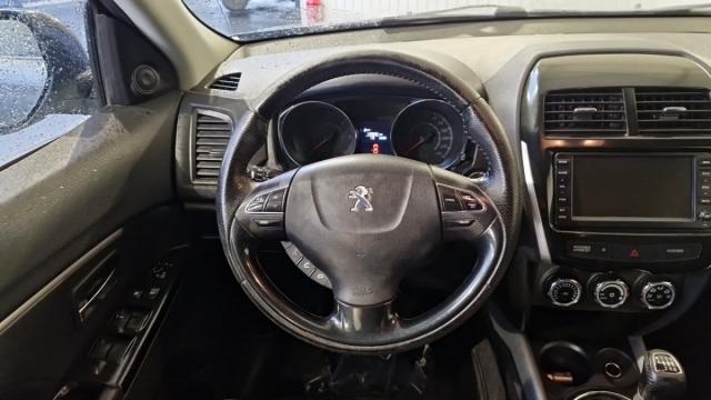 Peugeot 4008 image 8