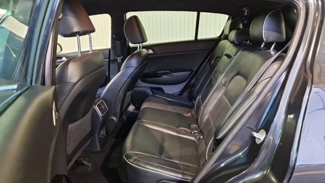 Kia Sportage image 6