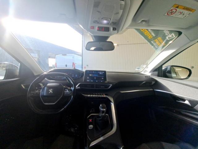 Peugeot 3008 image 5
