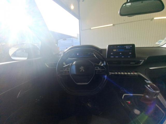 Peugeot 3008 image 1