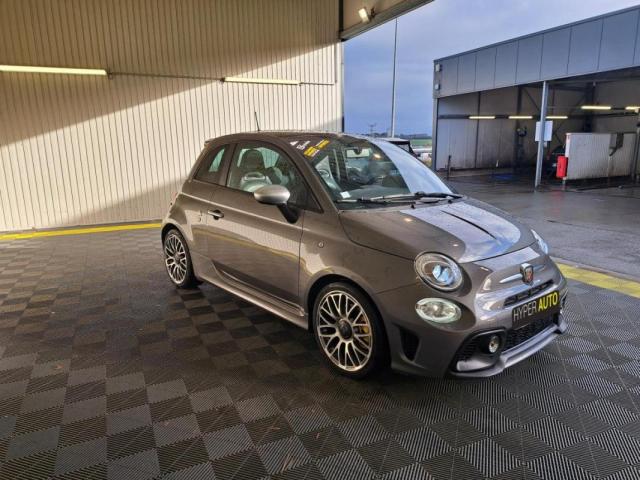 Abarth 595 image 6