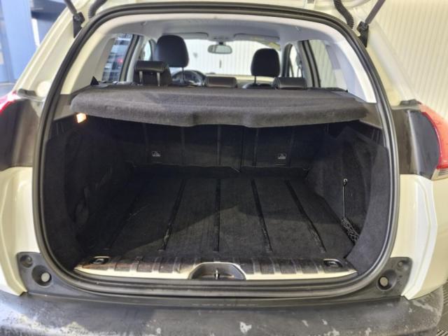 Peugeot 2008 image 7