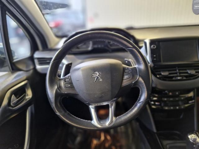Peugeot 2008 image 1