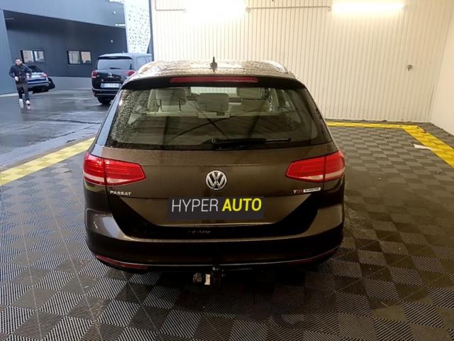 Volkswagen Passat Sw image 5