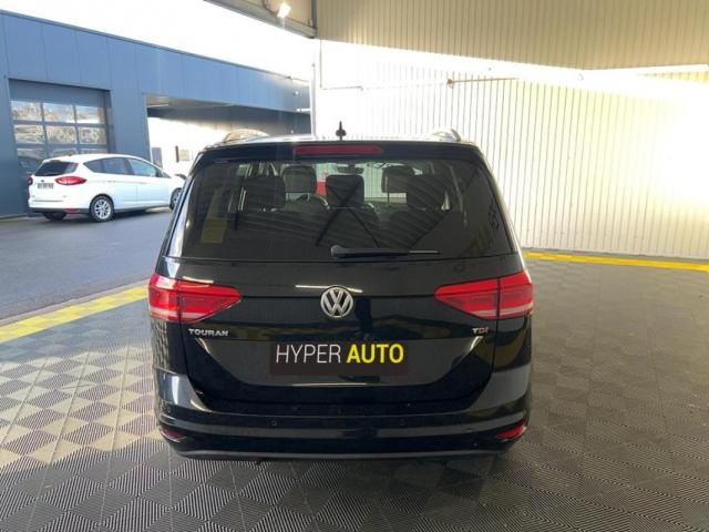 Volkswagen Touran image 9