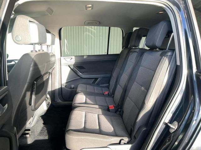 Volkswagen Touran image 1