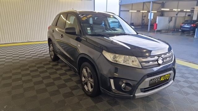 Suzuki Vitara image 8