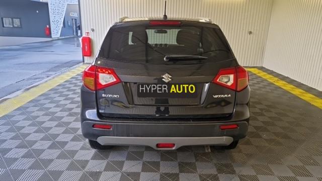 Suzuki Vitara image 9