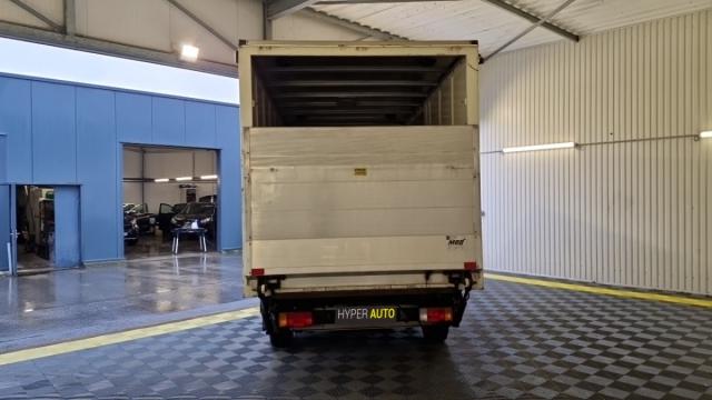 Renault Master image 6