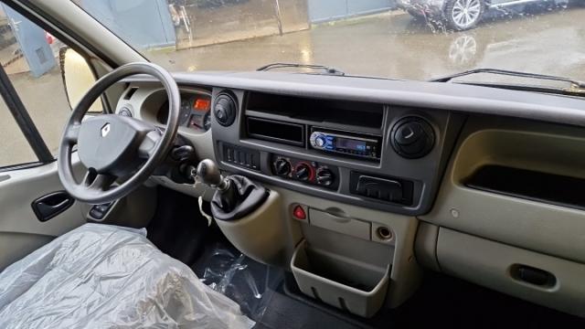 Renault Master image 7