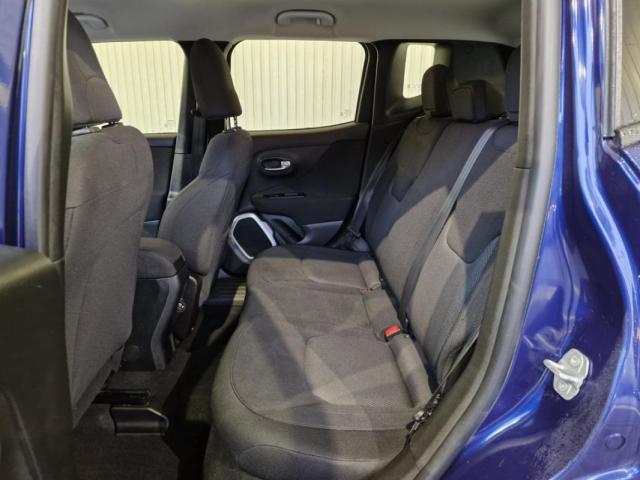 Jeep Renegade image 6