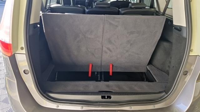 Renault Grand Scénic image 9