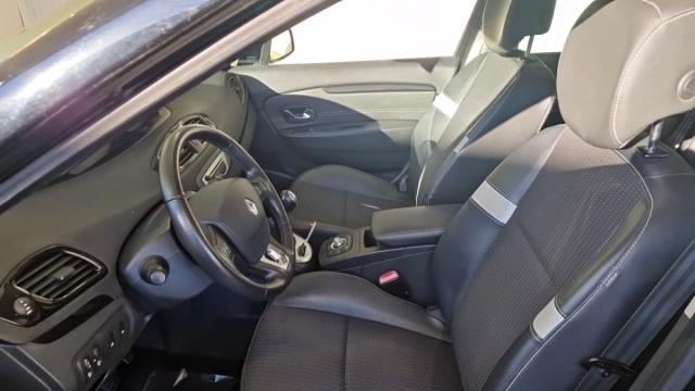 Renault Mégane image 6