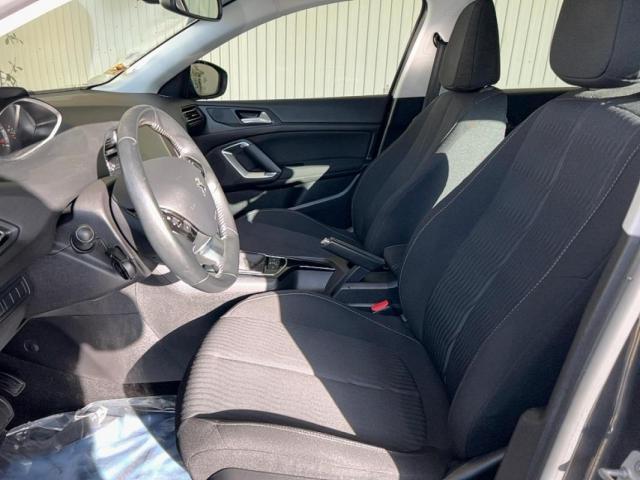 Peugeot 308 image 8