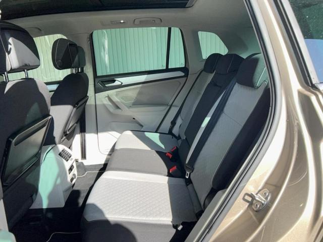 Volkswagen Tiguan image 8