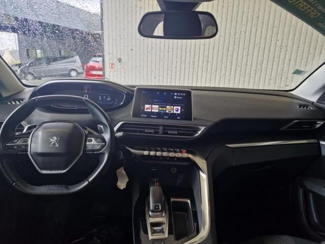 Peugeot 5008 image 3
