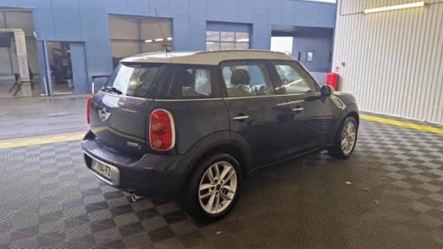 Mini Countryman image 8