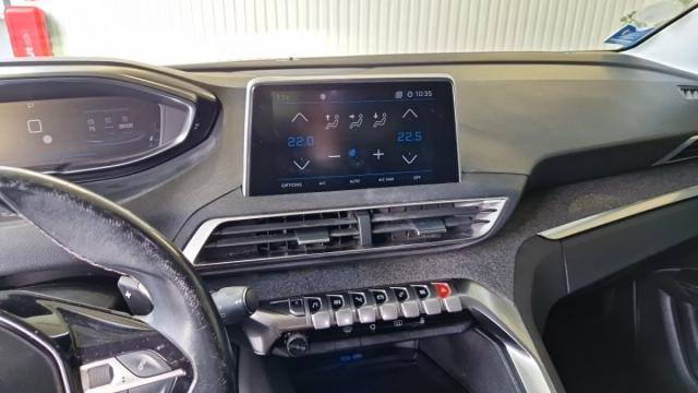 Peugeot 5008 image 8