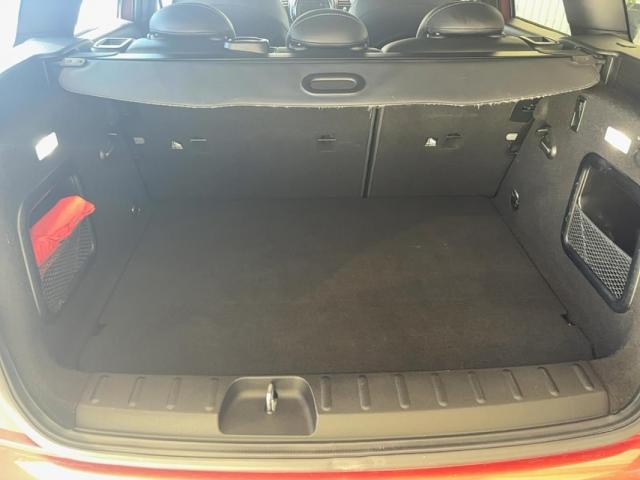 Mini Clubman image 4