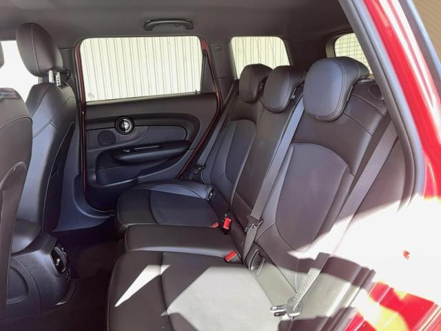 Mini Clubman image 8