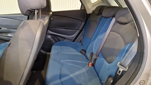 Renault Captur image 1