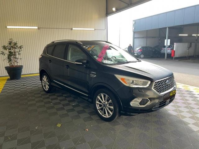 Ford Kuga image 2