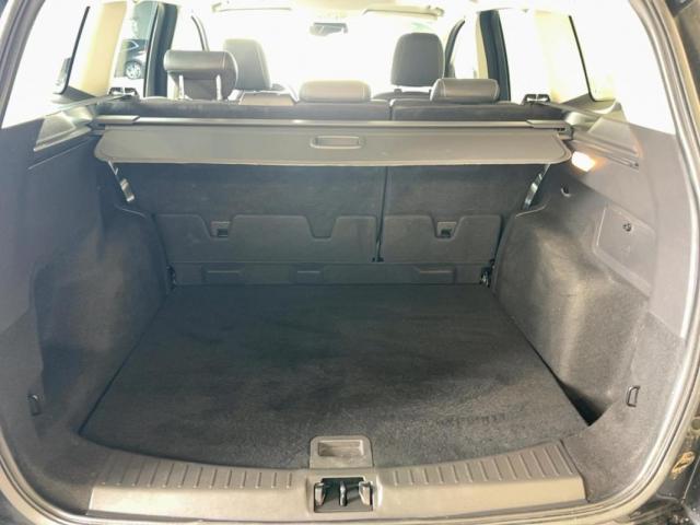 Ford Kuga image 8
