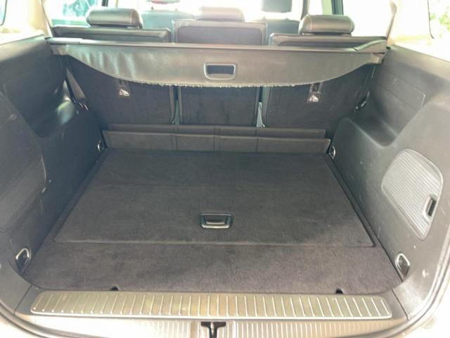 Opel Zafira Tourer image 2