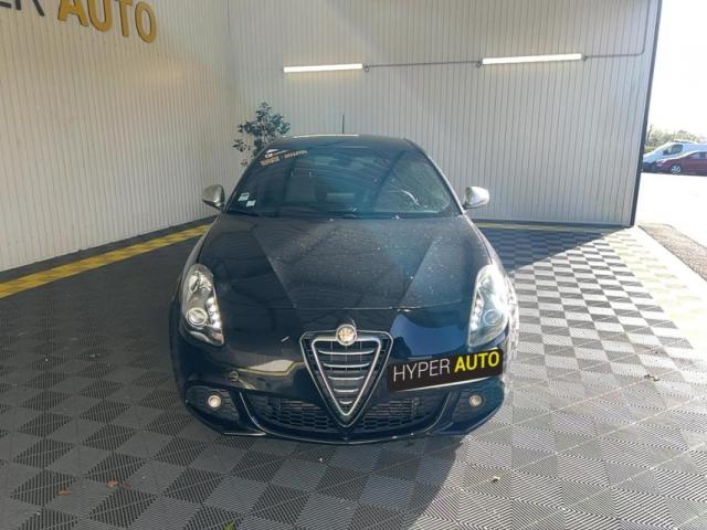 Alfa Romeo Giulietta image 6