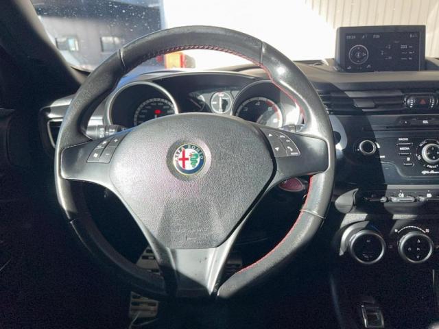 Alfa Romeo Giulietta image 2