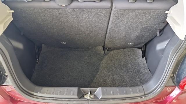 Mitsubishi Space Star image 4