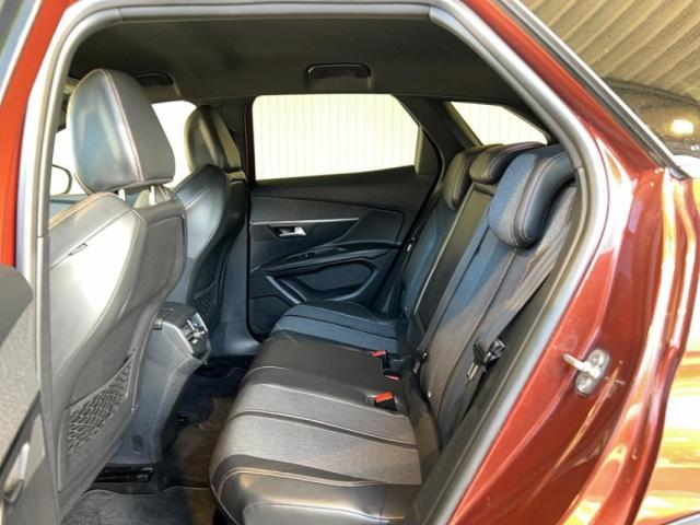 Peugeot 3008 image 6