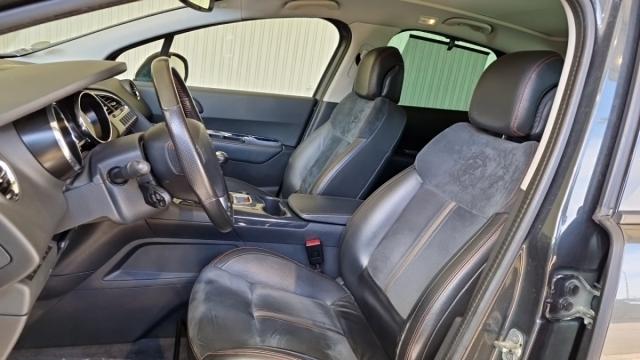 Peugeot 3008 image 3