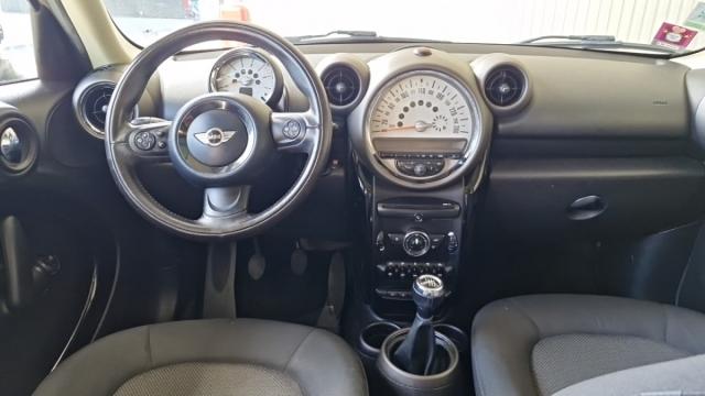 Mini Countryman image 3