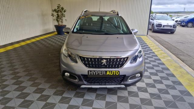 Peugeot 2008 image 3