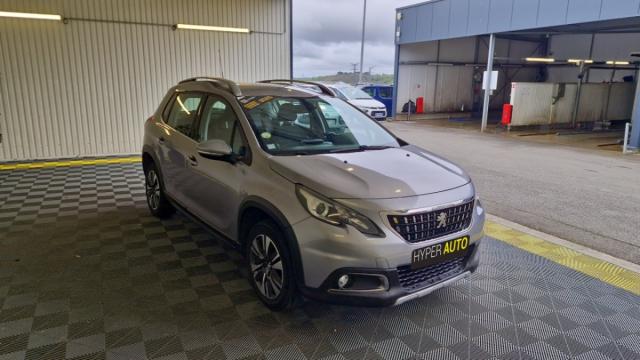 Peugeot 2008 image 5