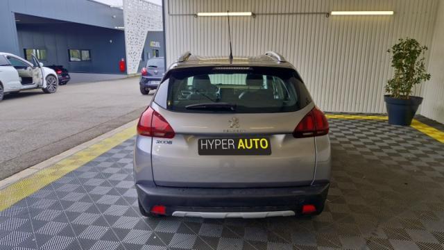 Peugeot 2008 image 9