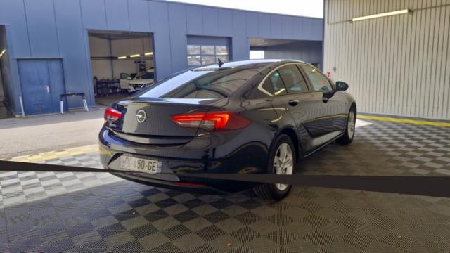 Opel Insignia image 1