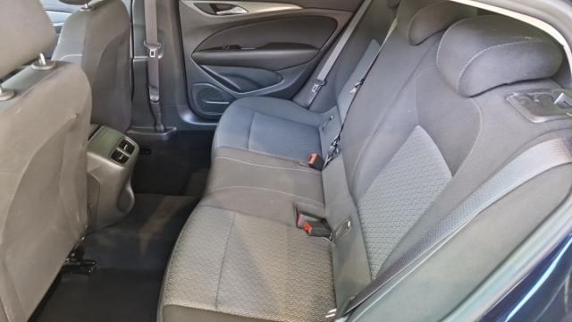 Opel Insignia image 5