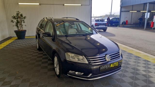 Volkswagen Passat Sw image 2