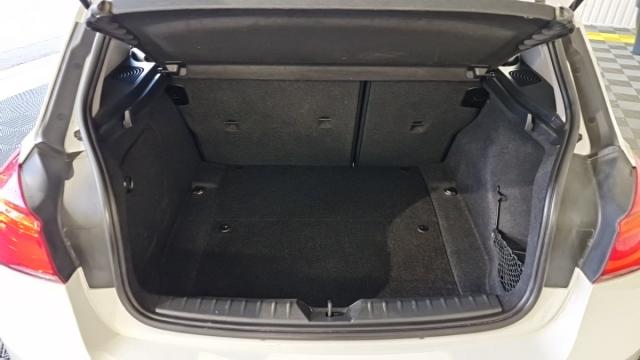 Bmw Série 1 image 3