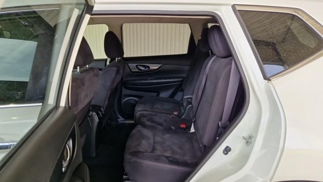 Nissan X-Trail image 6