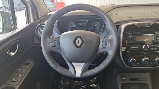 Renault Captur image 2