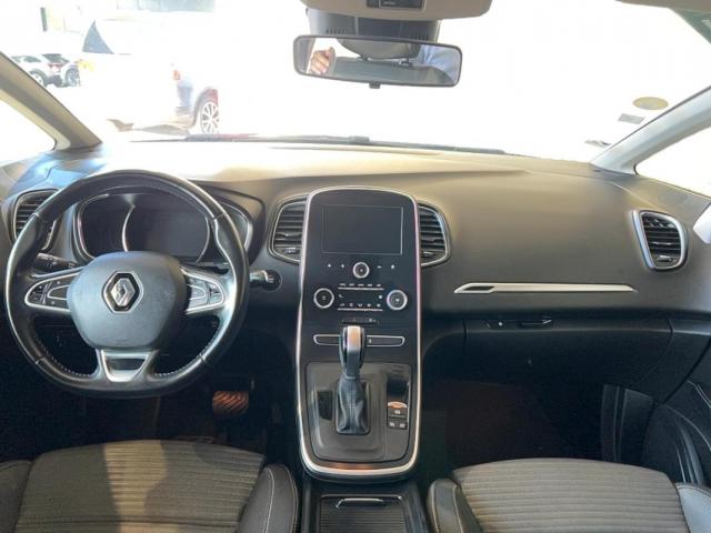 Renault Grand Scénic image 2