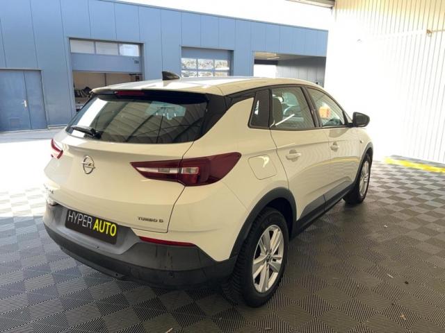 Opel Grandland X image 2