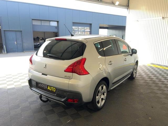 Peugeot 3008 image 2