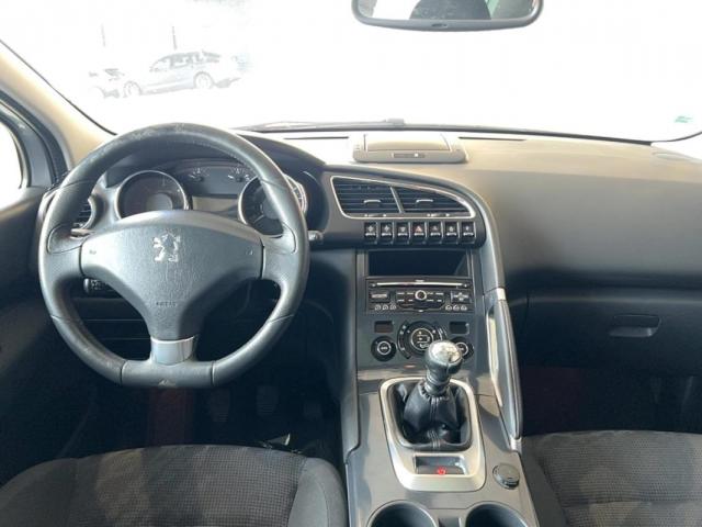 Peugeot 3008 image 1