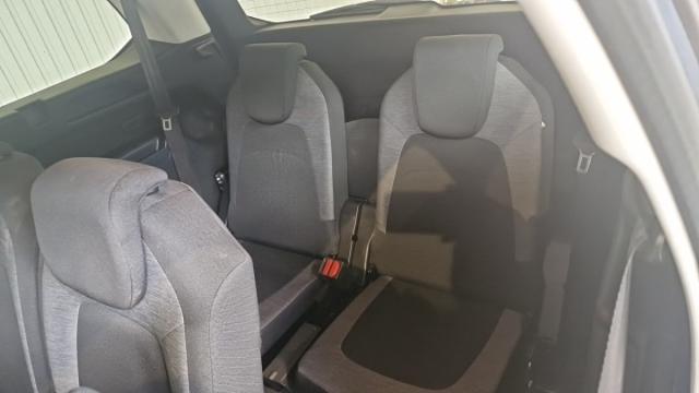 Citroen Grand C4 Picasso image 2