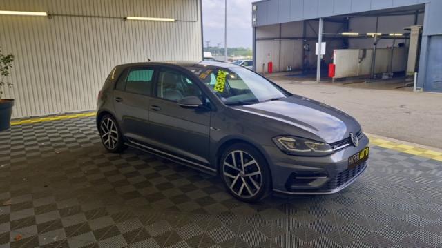 Volkswagen Golf image 8