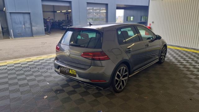Volkswagen Golf image 6